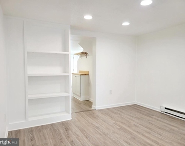 233 Kern Street - Photo Thumbnail 3