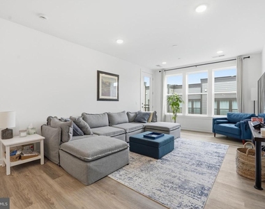 21950 Garganey Terrace - Photo Thumbnail 2