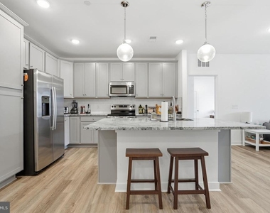 21950 Garganey Terrace - Photo Thumbnail 6