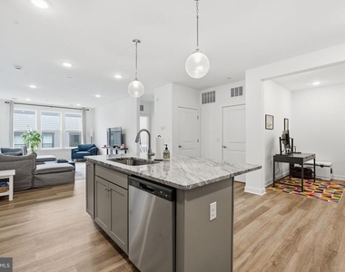 21950 Garganey Terrace - Photo Thumbnail 8