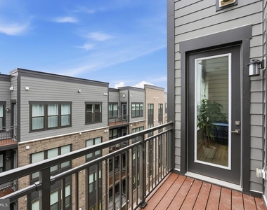 21950 Garganey Terrace - Photo Thumbnail 20