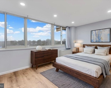 4520 King Street - Photo Thumbnail 6