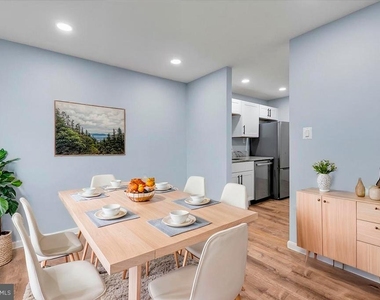 4520 King Street - Photo Thumbnail 5