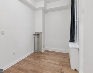1225 Spruce Street - Photo Thumbnail 19