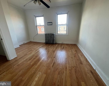 1319 S 22nd Street - Photo Thumbnail 1
