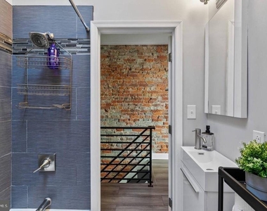 1449 S 32nd Street - Photo Thumbnail 9