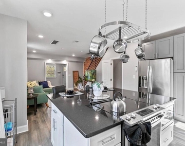 1449 S 32nd Street - Photo Thumbnail 6