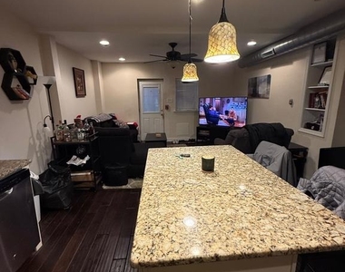 6110 Ridge Avenue - Photo Thumbnail 3