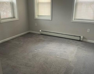 53 N Plum St - Photo Thumbnail 6