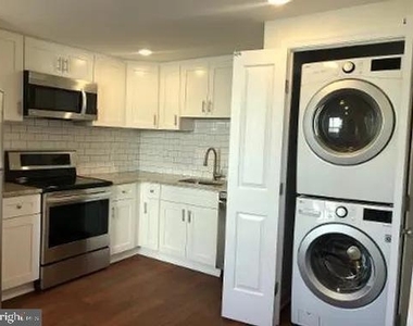 659 Downingtown Pike - Photo Thumbnail 4