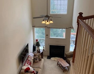 175 Fringetree Drive - Photo Thumbnail 9