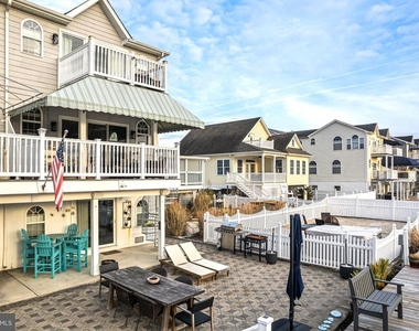 536 W Montgomery Avenue - Photo Thumbnail 10