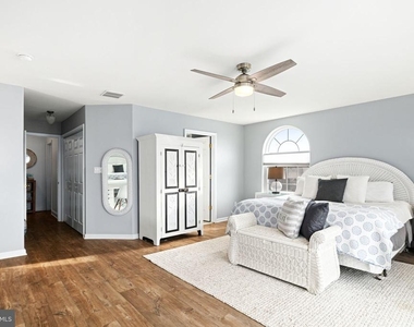 536 W Montgomery Avenue - Photo Thumbnail 33