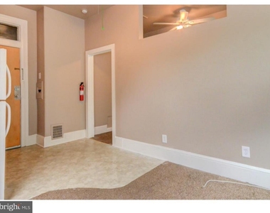 239 Vine Street - Photo Thumbnail 3