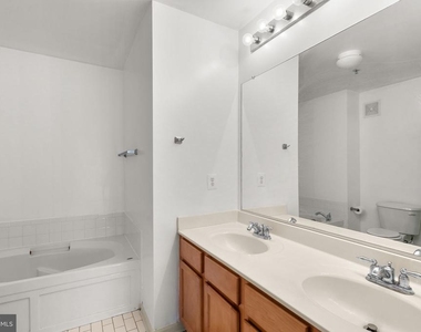 12250 Open View Lane - Photo Thumbnail 15