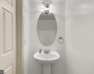 12250 Open View Lane - Photo Thumbnail 11