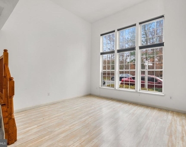 12250 Open View Lane - Photo Thumbnail 6