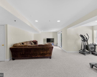 15309 Briarcliff Manor (basement) - Photo Thumbnail 4