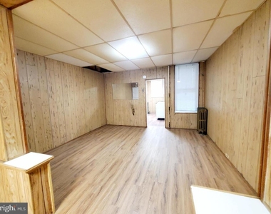 2729 Ashland Avenue - Photo Thumbnail 5