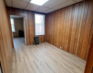 2729 Ashland Avenue - Photo Thumbnail 14
