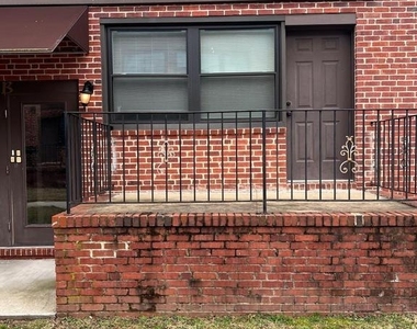 4300 Liberty Heights - Photo Thumbnail 13