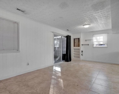 1312 Magnolia Avenue - Photo Thumbnail 28