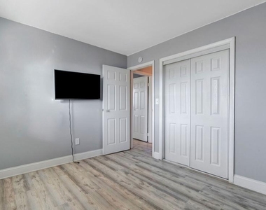 1312 Magnolia Avenue - Photo Thumbnail 23