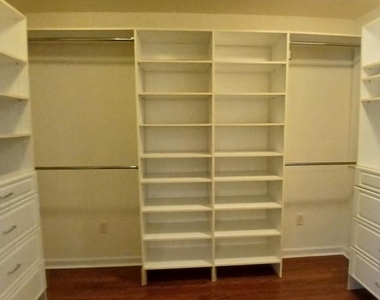 18 Greystone Drive - Photo Thumbnail 26