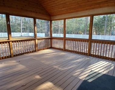 18 Greystone Drive - Photo Thumbnail 43