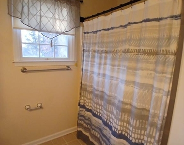 18 Greystone Drive - Photo Thumbnail 32