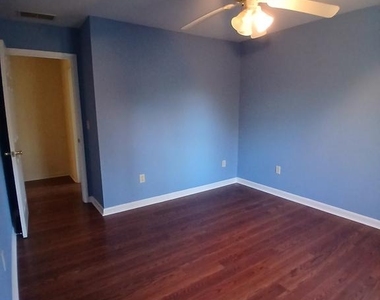18 Greystone Drive - Photo Thumbnail 29