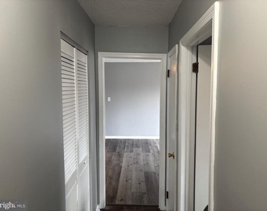 44 Courtside Drive - Photo Thumbnail 6