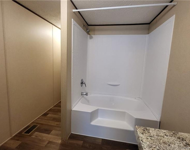 115 Burns Road - Photo Thumbnail 5