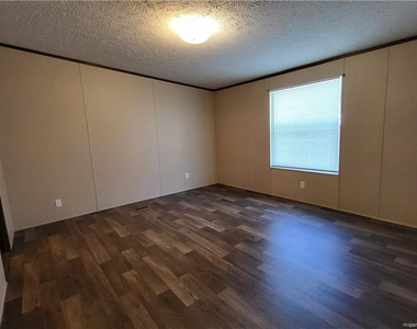 115 Burns Road - Photo Thumbnail 6