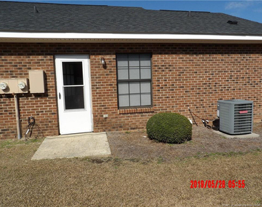 4865 Fogarty Drive - Photo Thumbnail 7