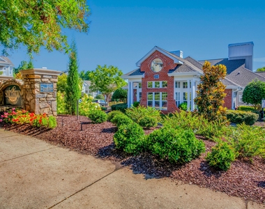 200 Copperline Drive - Photo Thumbnail 22
