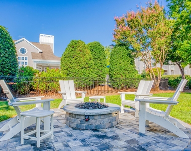 200 Copperline Drive - Photo Thumbnail 20