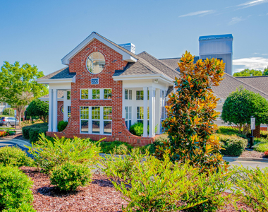 200 Copperline Drive - Photo Thumbnail 2