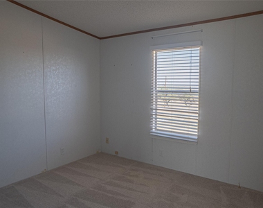 1149 Hart Ln - Photo Thumbnail 15