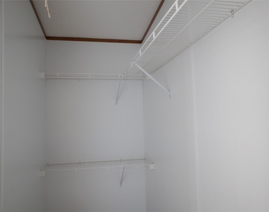 1149 Hart Ln - Photo Thumbnail 13