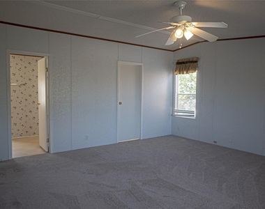 1149 Hart Ln - Photo Thumbnail 10