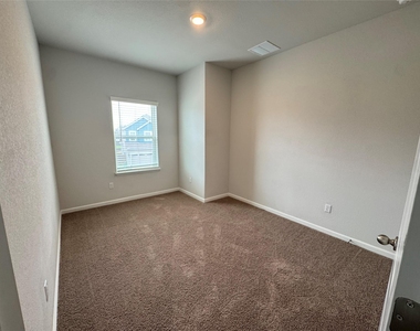 3000 Chisholm Trail Rd - Photo Thumbnail 23
