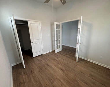 3000 Chisholm Trail Rd - Photo Thumbnail 1