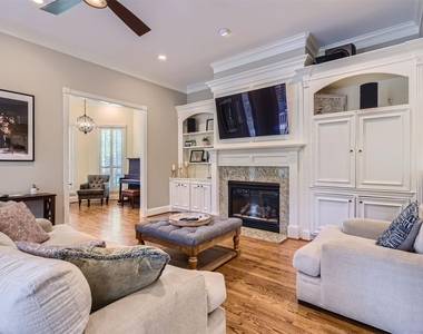 2390 W 8th St - Photo Thumbnail 9
