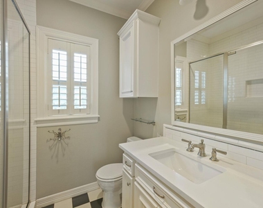 2390 W 8th St - Photo Thumbnail 22