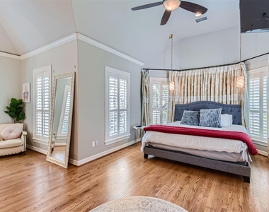 2390 W 8th St - Photo Thumbnail 19