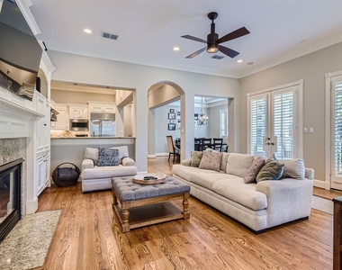 2390 W 8th St - Photo Thumbnail 7