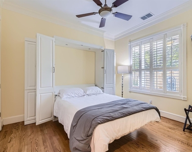 2390 W 8th St - Photo Thumbnail 16