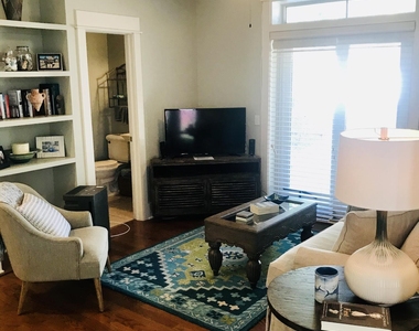 359 Ahern Street - Photo Thumbnail 3