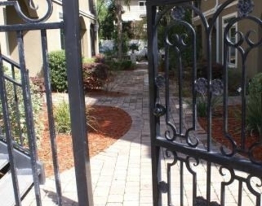 359 Ahern Street - Photo Thumbnail 14